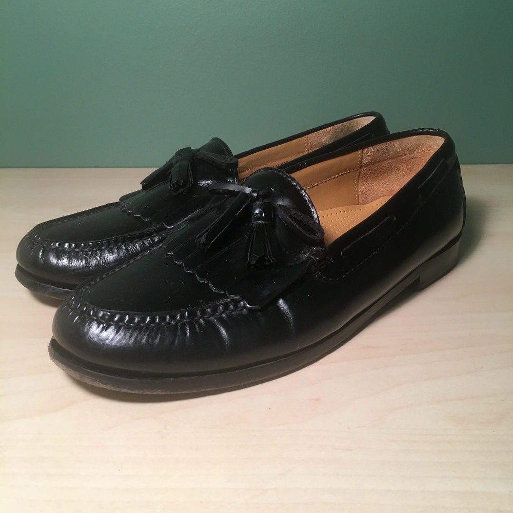 COLE HAAN LOAFERS